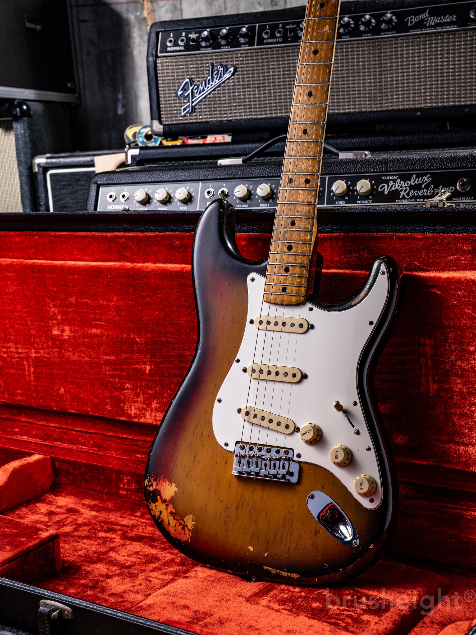 Fender 1974's Stratocaster 3Tone Sunburst 3.4Kg!!! – brusheight