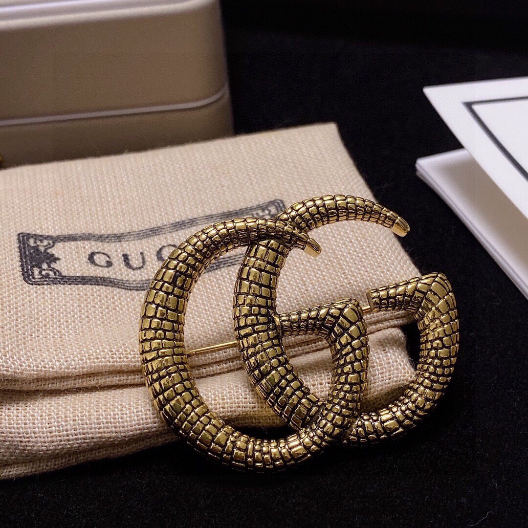 グッチ ブローチ，グッチ 蜂 ブローチ，Gucci - グッチ ブローチ