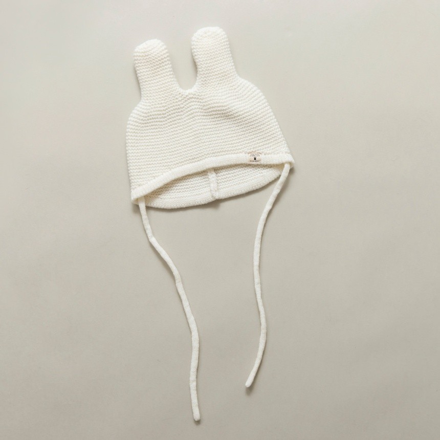 うさぎ耳ベビーニット帽 2025秋冬 ｜子供服&ベビー服 ブランシェス