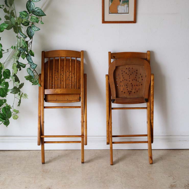 いす。 おりたたみ。 イギリス製アンティークチェア