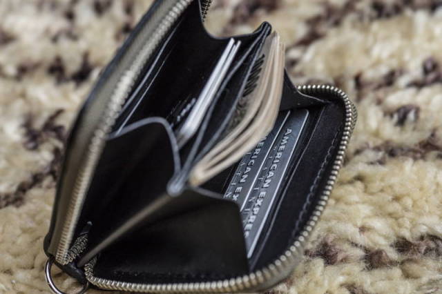 PEANUTS & Co. ORIGINAL LEATHER SHORT WALLET B.S.W. market place