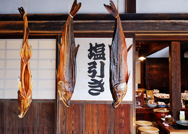 新潟・村上市】尋著豐潤肥美的秋鮭蹤跡，品嘗村上在地極鮮美的鮭魚百味