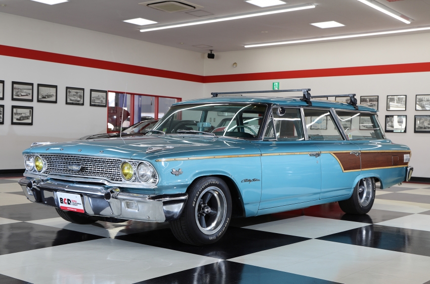 BUBU×アメ車ワールド” 1963年モデル フォード ギャラクシー カントリー