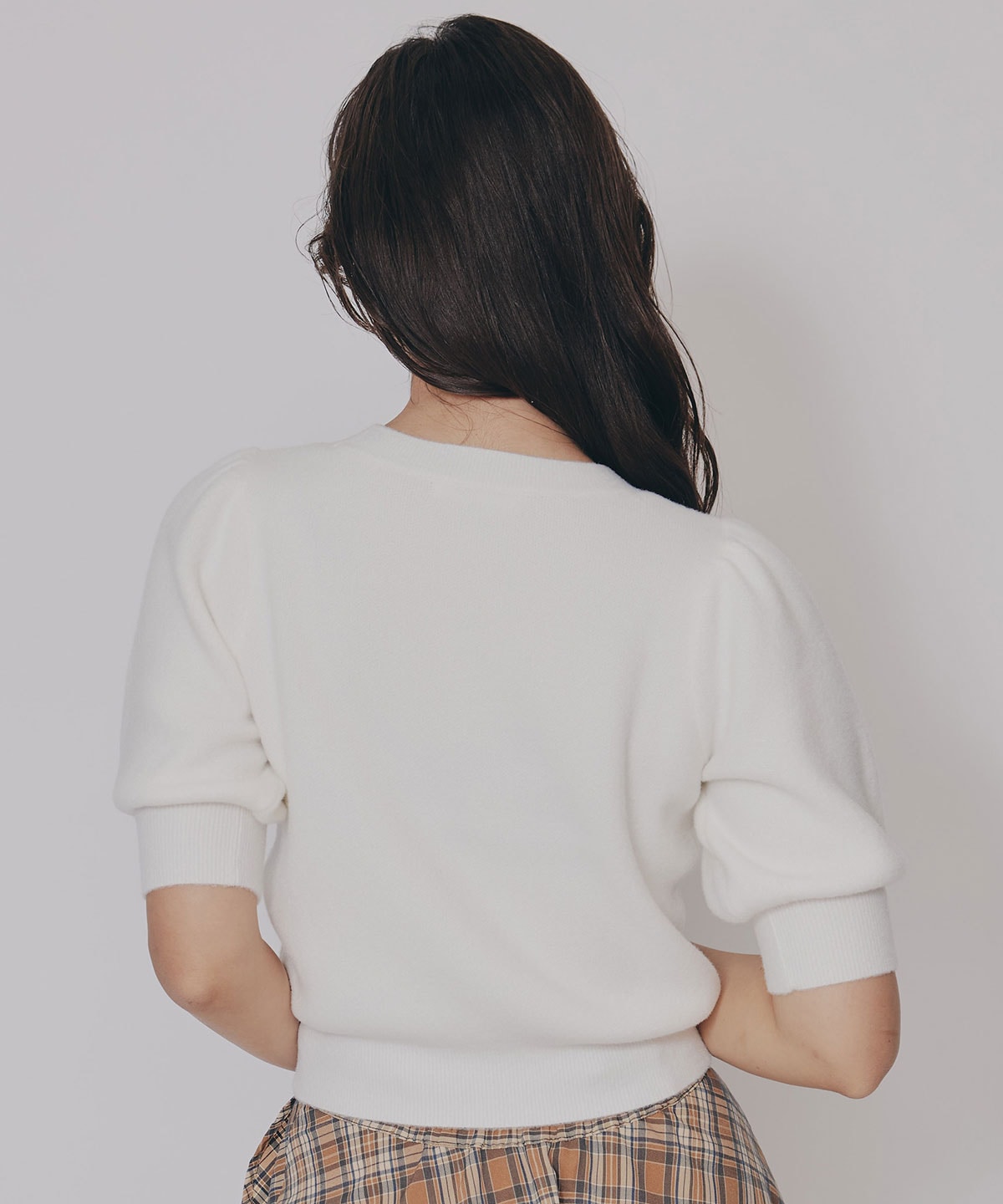 ビジューパフスリーブニットトップス