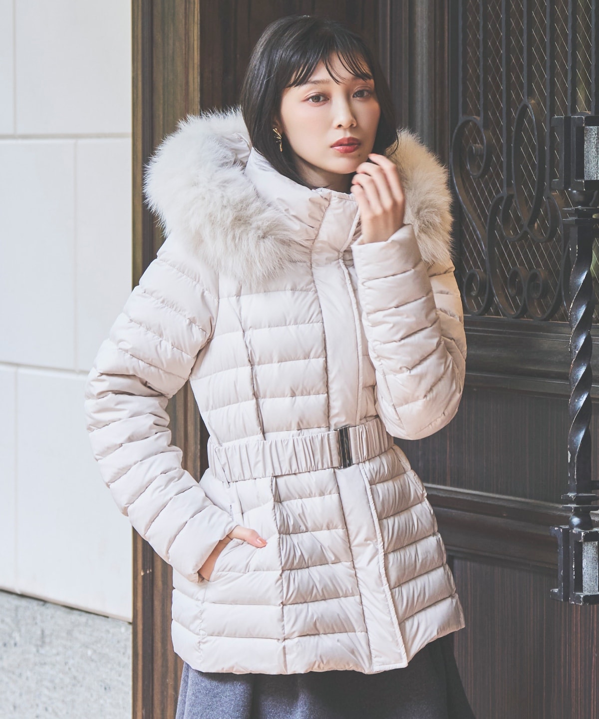 ベルト付きFOXファーミドル丈ダウン