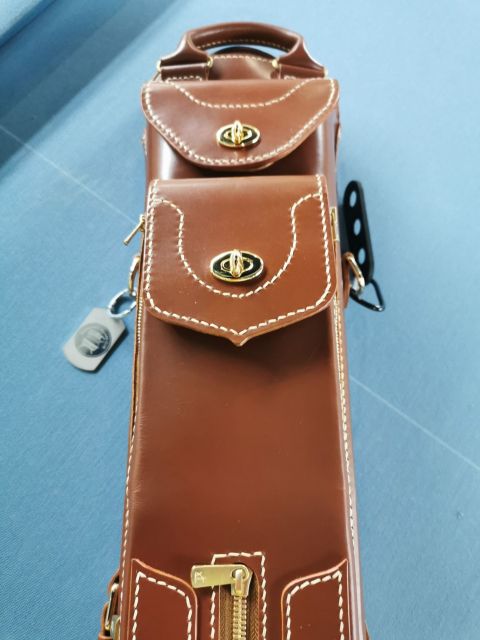 自作キューケース！ - GBC 広州ビリヤードクラブ