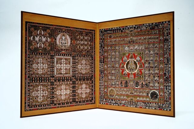 総本山善通寺所蔵 両界曼荼羅図【二曲屏風】 総本山善通寺公式