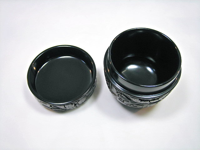 茶道具 工芸品 漆器 棗 村上木彫堆朱 朱溜塗 朱溜塗牡丹紋棗 高橋連峰