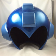 被れる『ロックマン』ヘルメットレプリカの新たな写真公開―細部の仕様