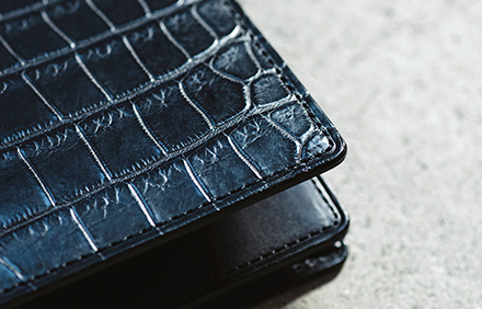 GANZOが完成させた理想のクロコ | 最高級のメンズ革製品・革財布 GANZO