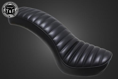 有限会社ガレージT&F / ドラッグスター250 コブラシート(タックロール)