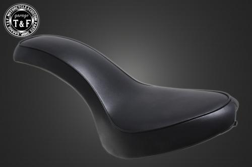 有限会社ガレージT&F / バルカン400 スムースシート