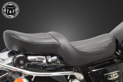 有限会社ガレージT&F / SR400 バーチカルシート(Face-6)