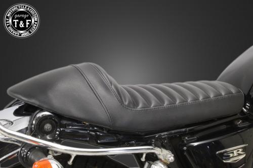 有限会社ガレージT&F / SR400 タックロールシート(Face-8)