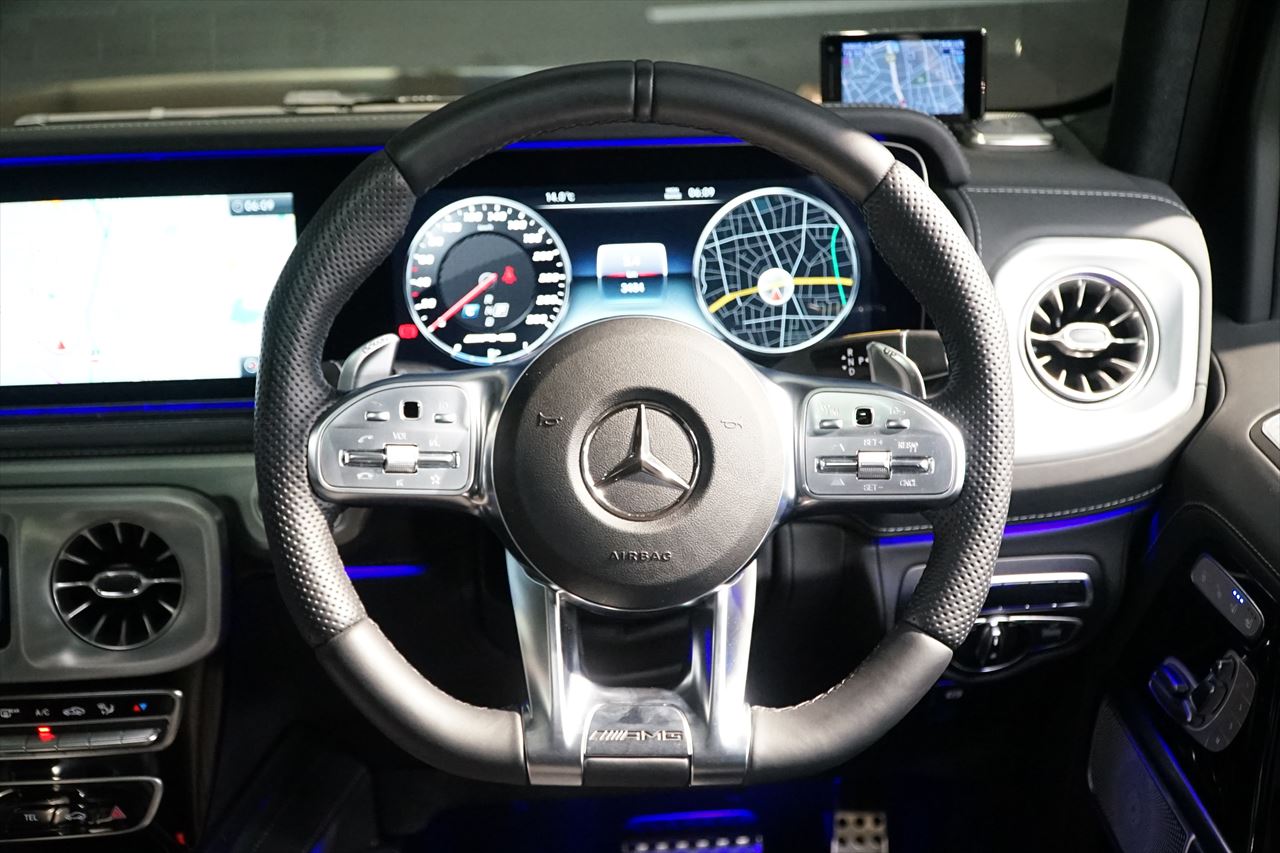 Mercedes-AMG（メルセデスエーエムジー） G63 カーボンインテリア