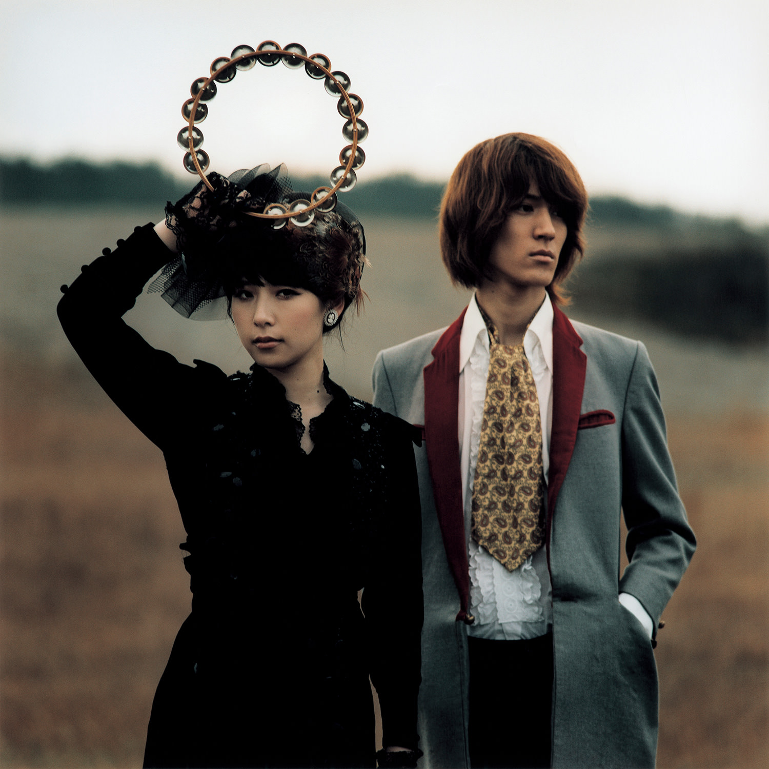 新アーティスト写真＆『SUNRISE JOURNEY』 ジャケット写真公開 | GLIM