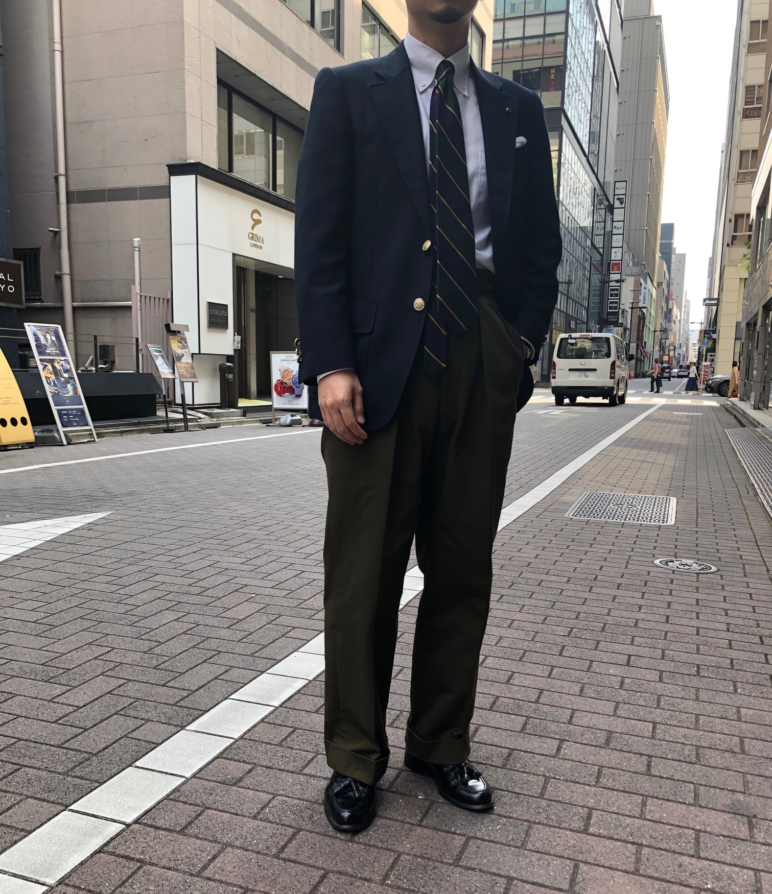 OFF用パンツも作れます【銀座本店・本館】｜オーダースーツならGlobal