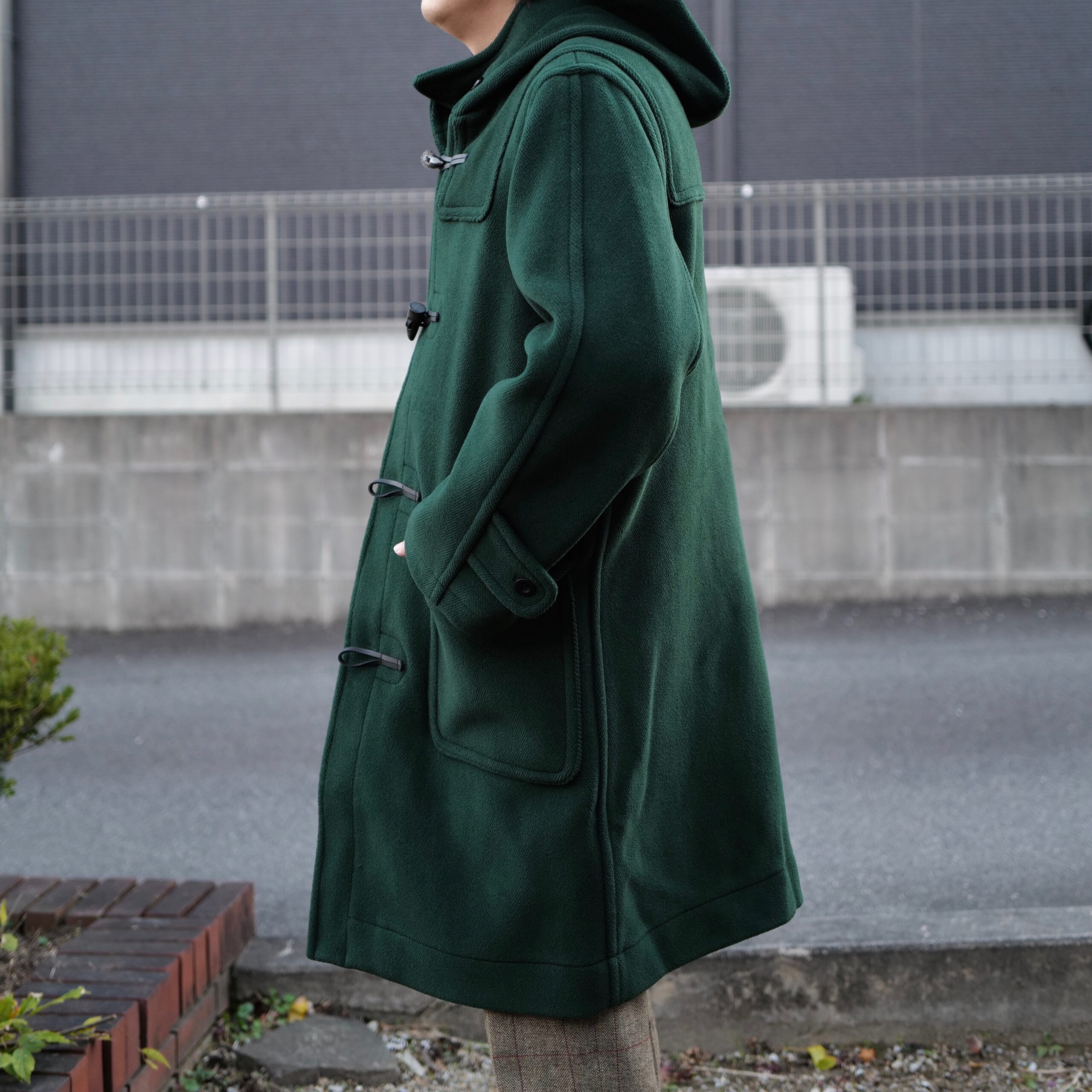 英国生まれの【GLENMORE/グレンモア】から1990年代復刻モデルの