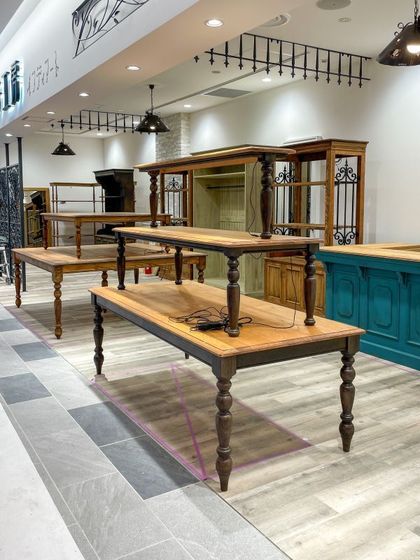 アパレルショップ向けハンガーポール付きクローゼットW1500特注店舗