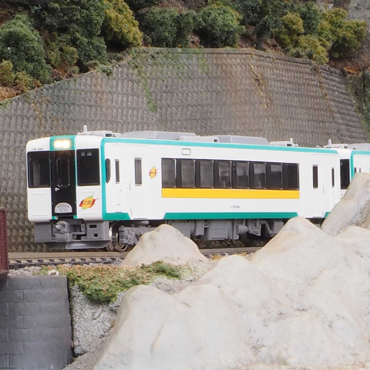 30627＞JRキハ110形（200番代・陸羽西線）基本2両編成セット（動力付き