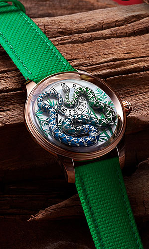 ジャケ・ドロー(JAQUET DROZ) 来るべき新年に向けて。巳年に向けた