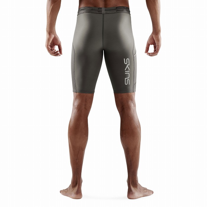 SKINS（スキンズ）SERIES-3 メンズ ハーフタイツ グレー(44 グレー