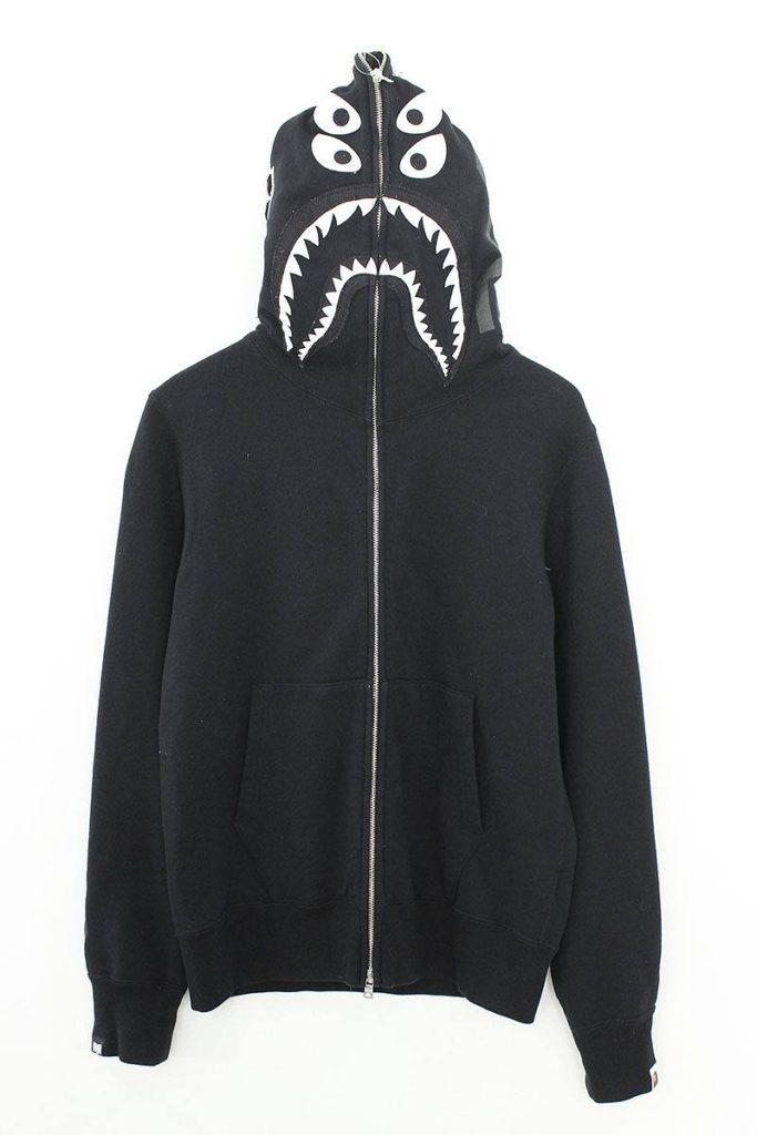 アベイシングエイプ A BATHING APE ジップアップタイガーシャーク
