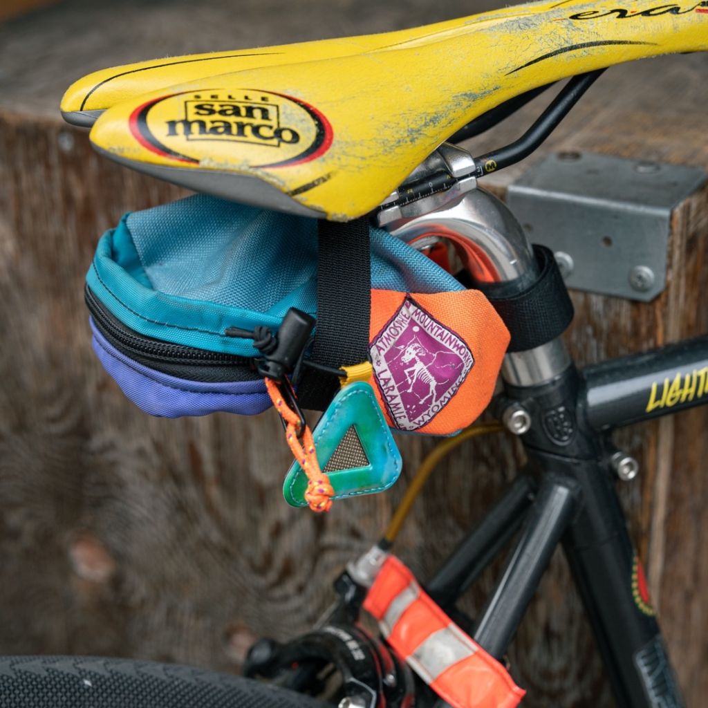 Blue Lug - Triangle Reflector - Mini (earth dye) – Guten Biken