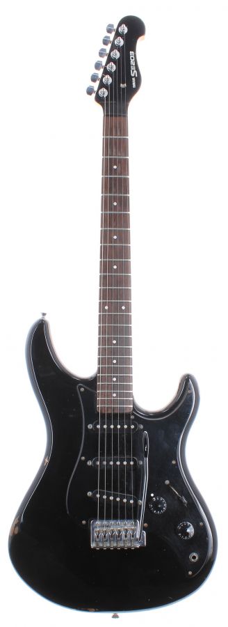 Yamaha SE203 electric guitar, made in Taiwan, ser. no. NH07xxx
