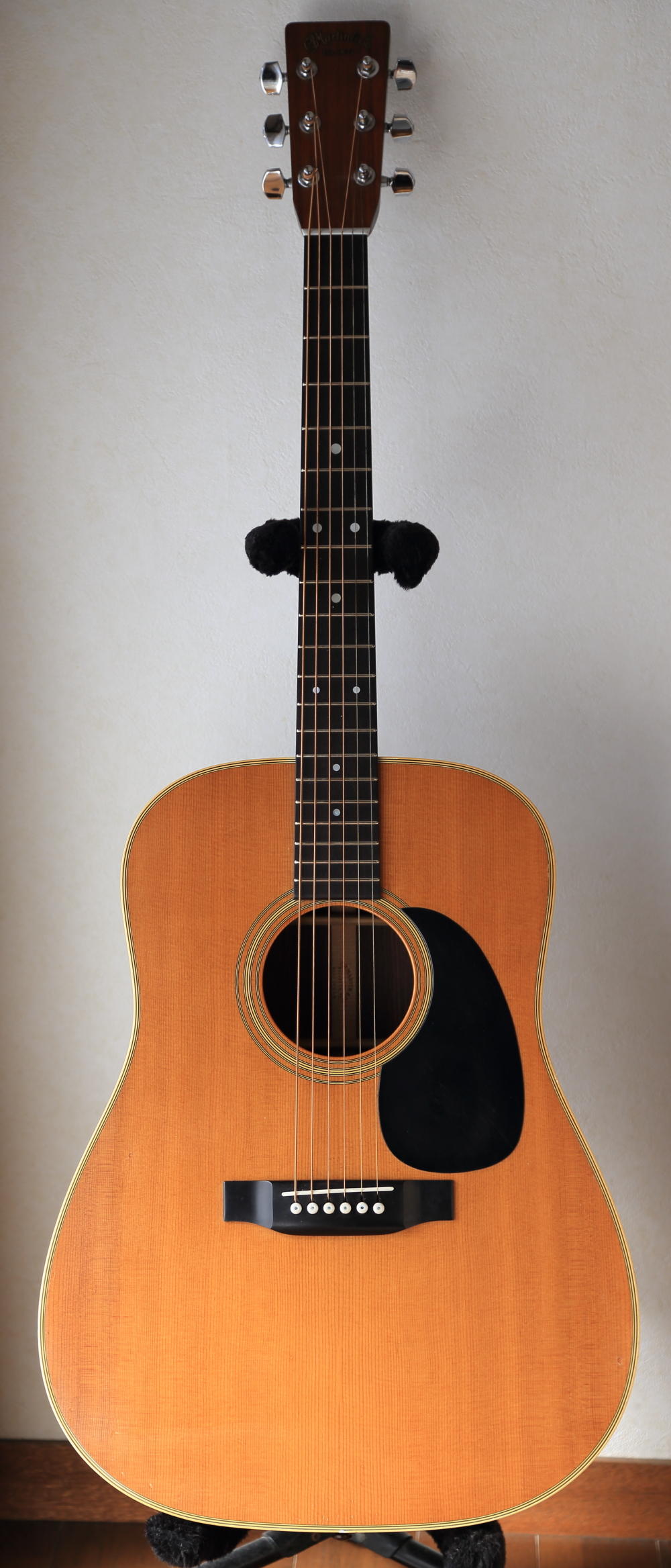 Martin D-28