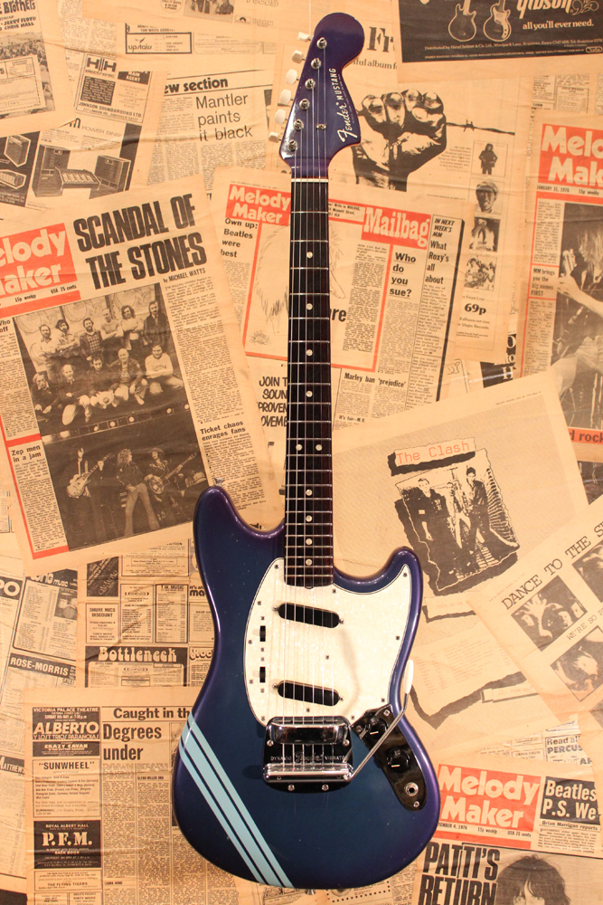 Fender 1969y[MUSTANG Competition[“True Burgandy Finish[with Back