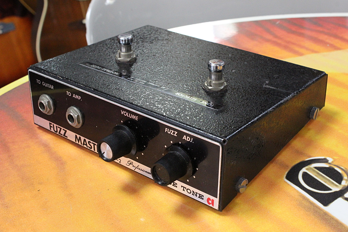 Ace Tone 1970's FM-2 Fuzz Master Professional - GUITAR TRADERS