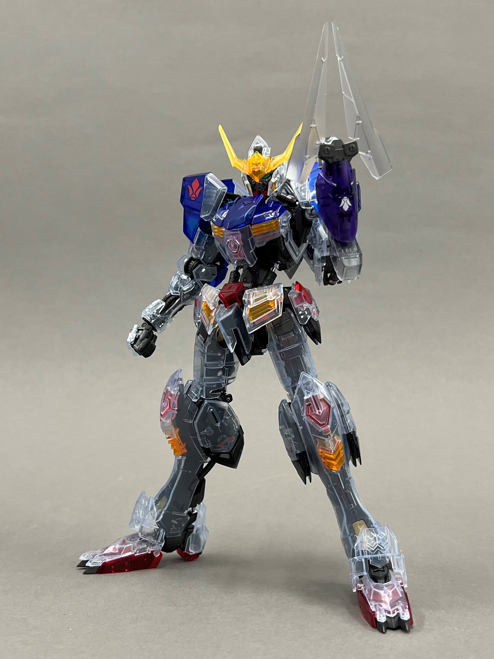 新商品紹介】MG 1/100 ガンダムベース限定 ガンダムF90[クリアカラー