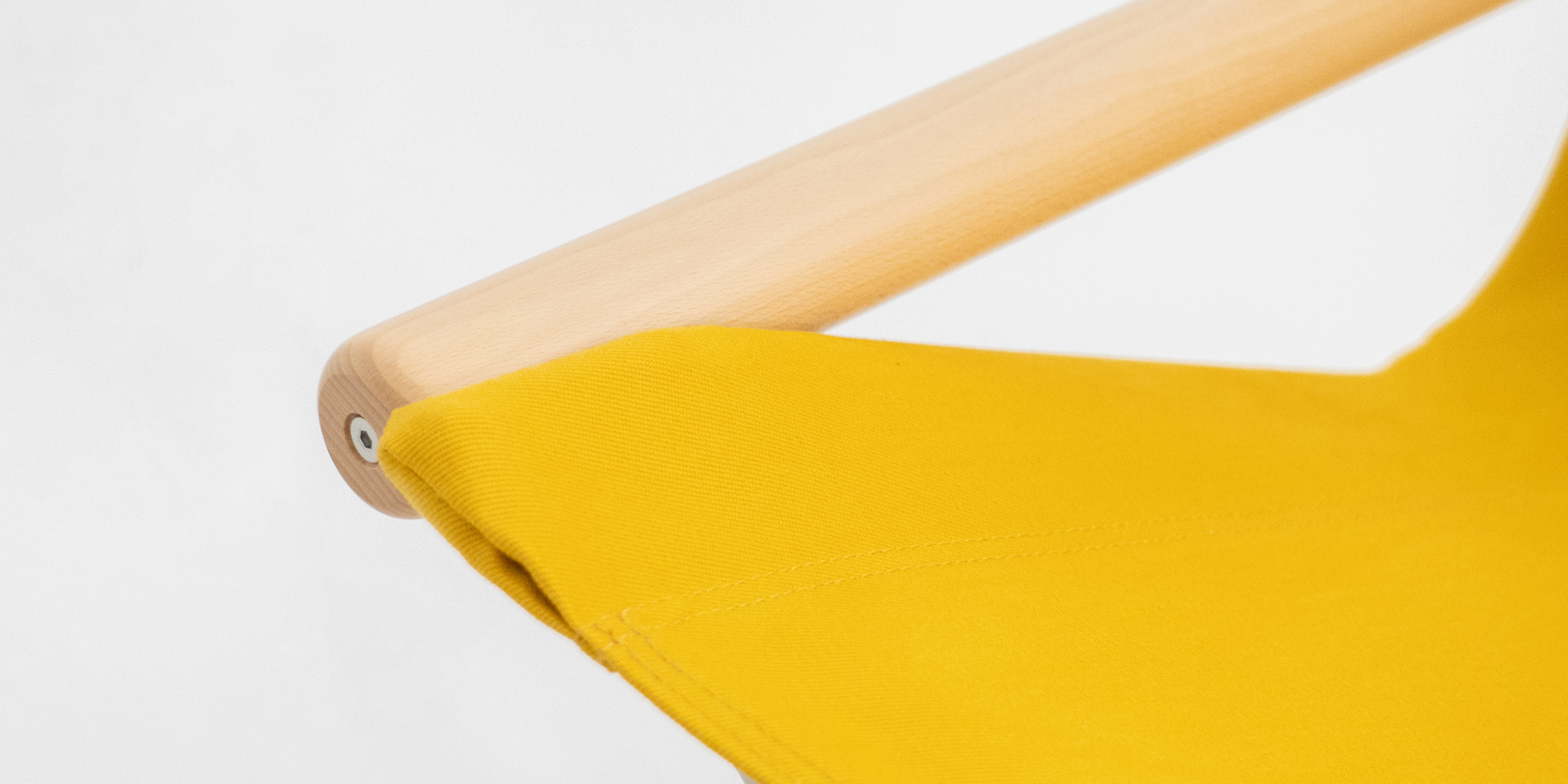 ニーチェアエックス・ナチュラル × ヴィンテージイエロー