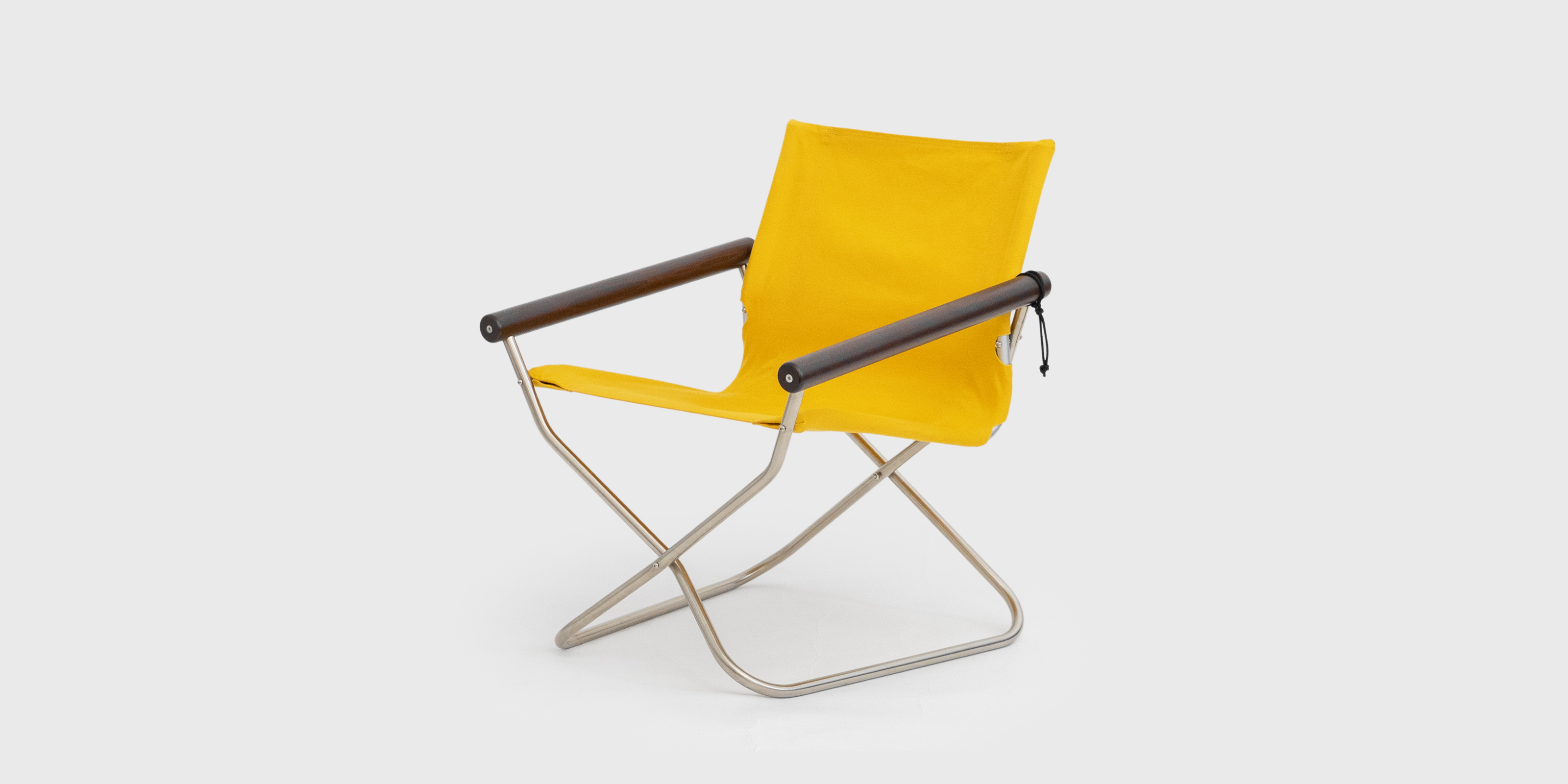 ニーチェアエックス オットマン・ダークブラウン × レンガ | D&DEPARTMENT