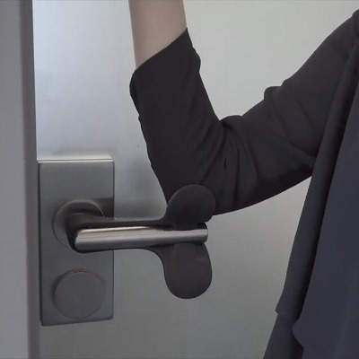 コロナウィルス対策商品】 ドアノブを握らずに開けられる 「ひじ掛けさ
