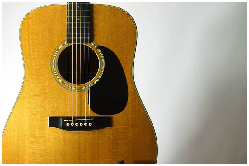 Martin 【D-28 / オリジナルブルーケース付属 / 1975年製】 | D-plus-stock