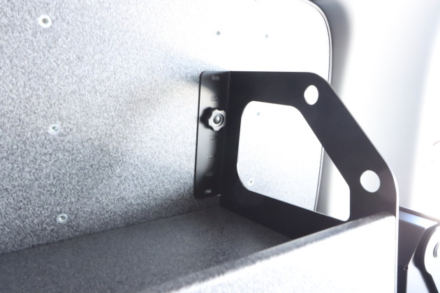 向日葵さん専用 ハイエース SGL ESウィンドウパネル&ヘルメットトレー