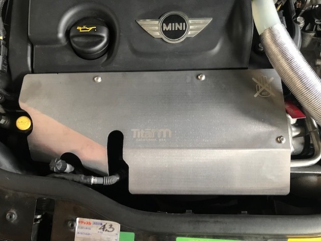 ミニ クラブマン クーパーS R55 トラストオイルキャッチタンク取り付け