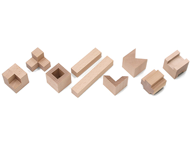 おどろ木・童具館