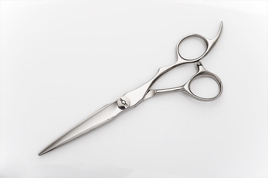 美容ハサミのメーカー DOWA INTERNATIONAL 飛燕シザー 日本のシザー