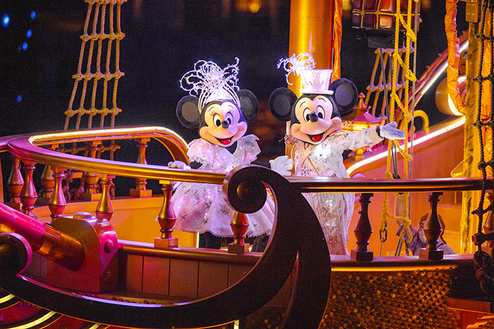 東京ディズニーシー® : 「ビリーヴ！～シー・オブ・ドリームス