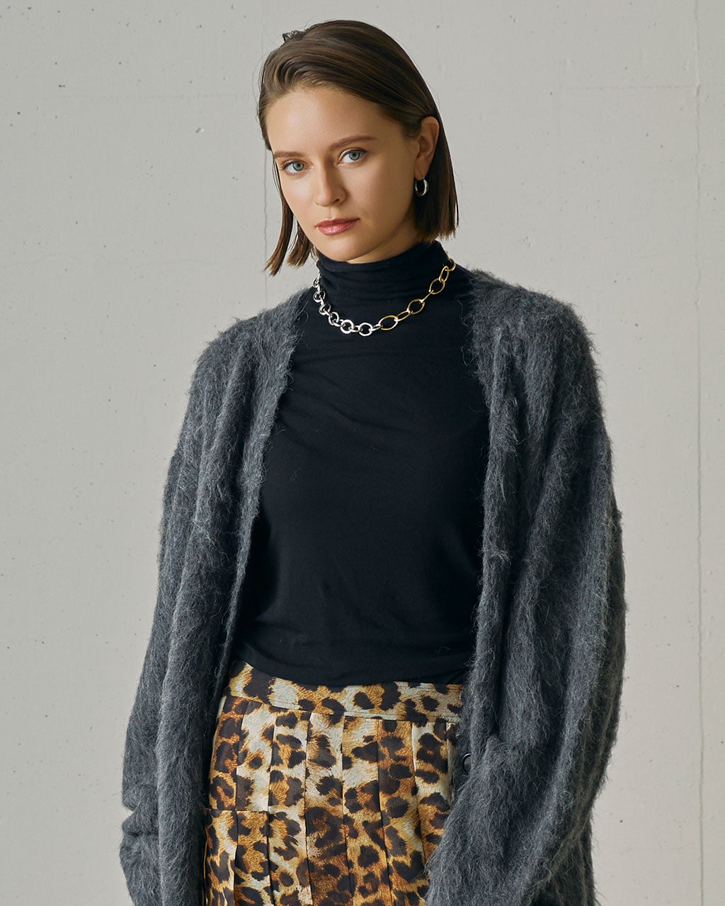 カシミヤシルク混・タートルネック/DoCLASSE