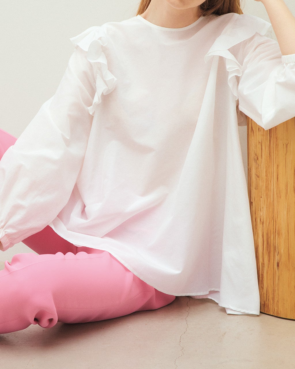 コットンシルクボイル・フリルブラウス/DoCLASSE