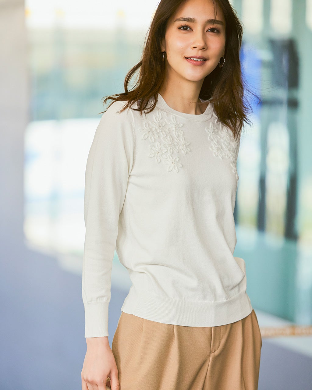 立体刺繍 ヴィンテージ 花柄 オフホワイト ハンドニット フラワー編み