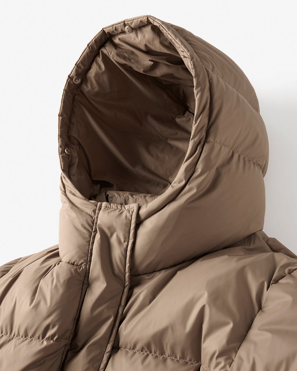 マットタフタ・2WAYファーロングダウンコート/DoCLASSE