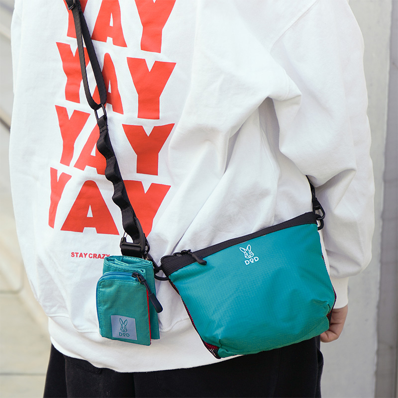 ミッツ・ワケポーチ（ブラック/イエロー/ブルー） BA268-BK/YL/BL