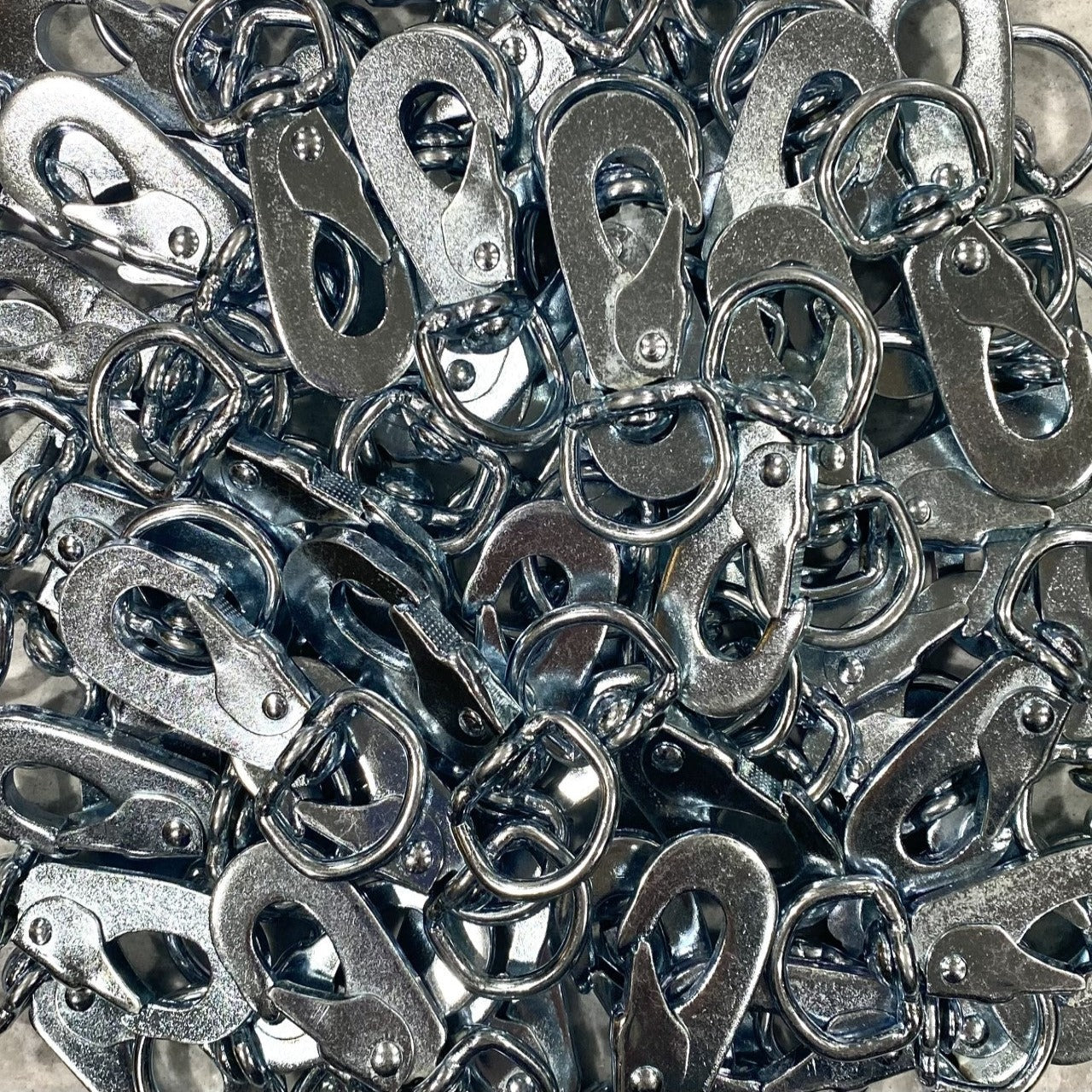 dogsRtreed DRT SWEDISH SWIVEL SPRING SNAP - Large