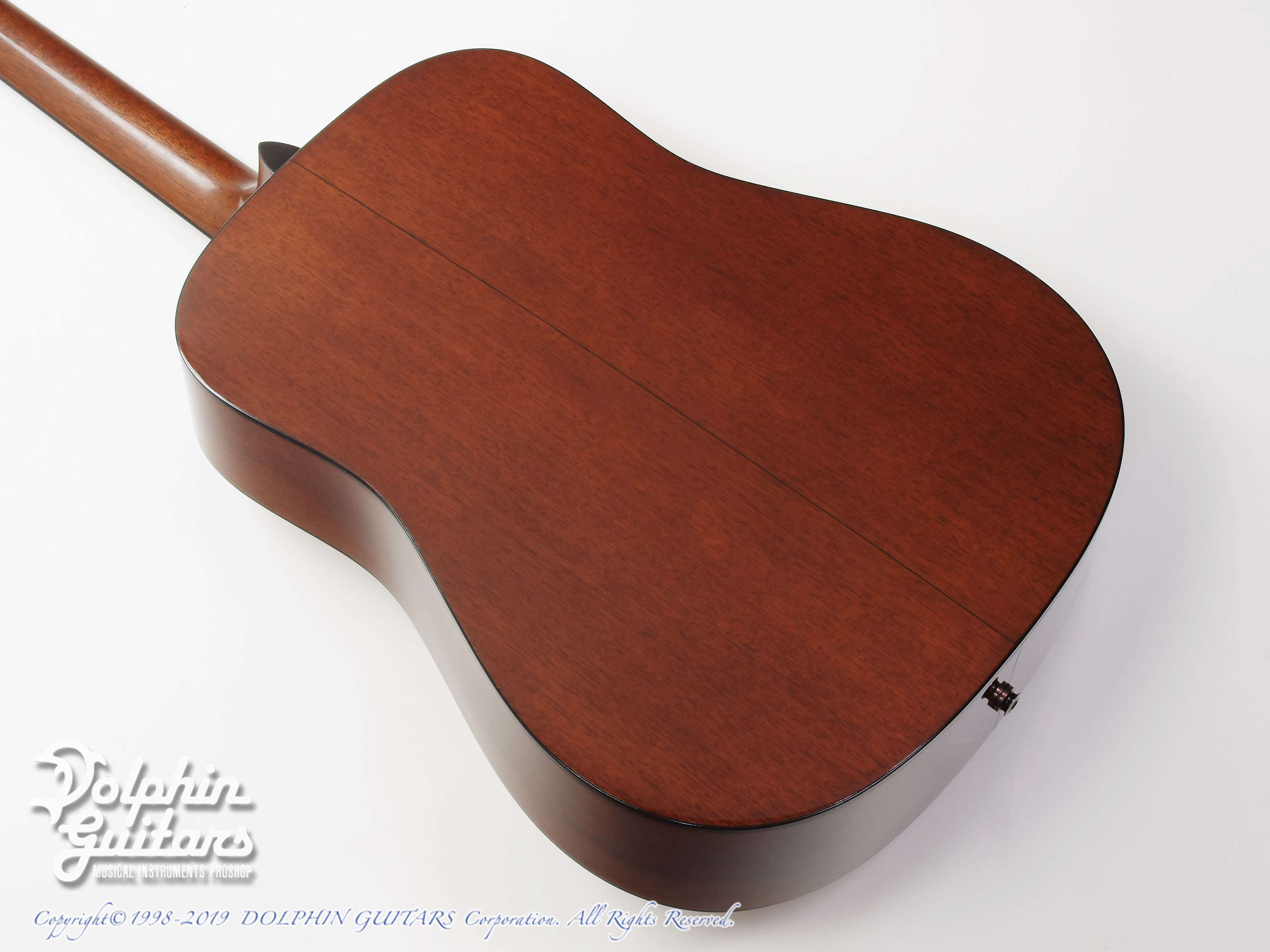 C.F.Martin D-18V|ドルフィンギターズ