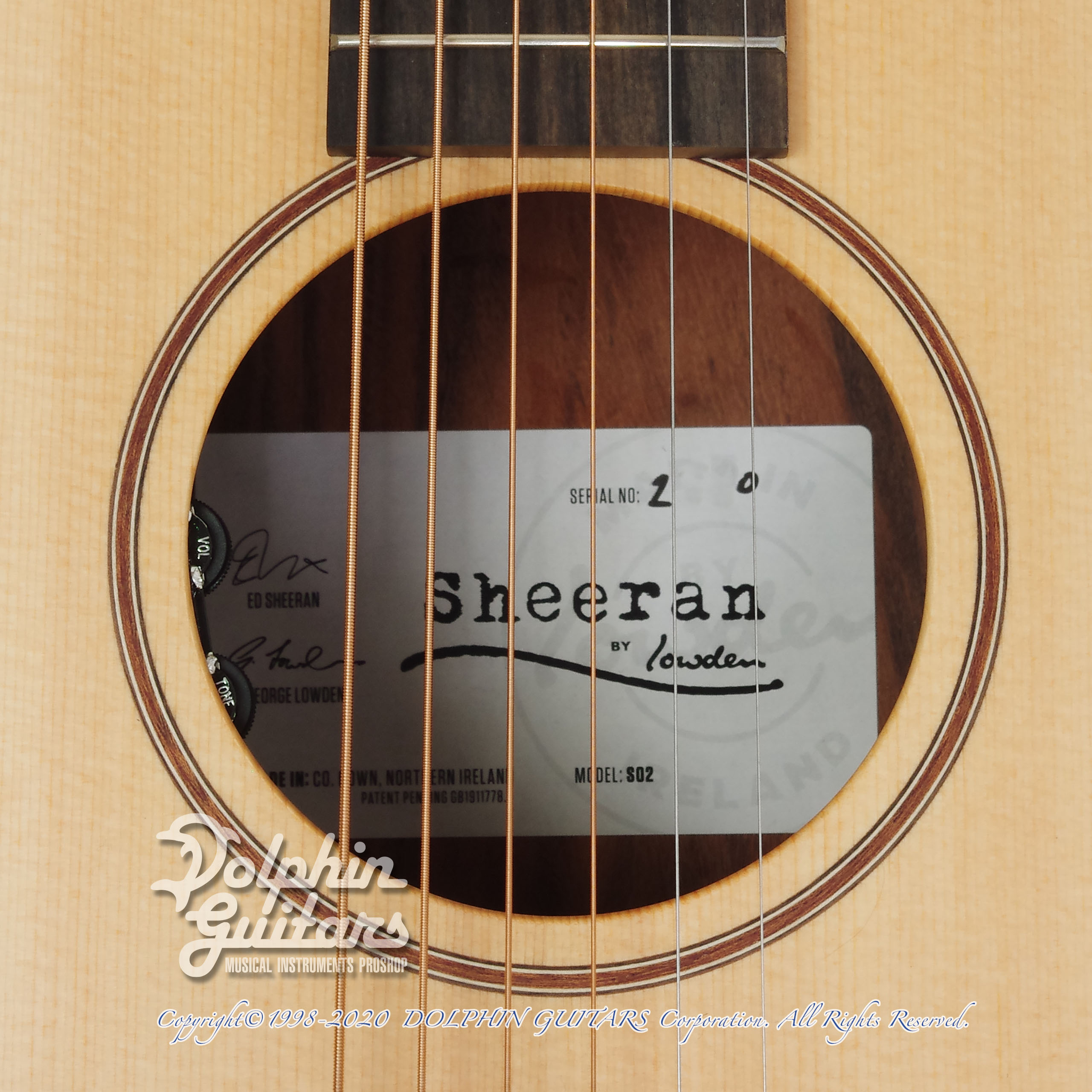 Sheeran by Lowden THE S02|ドルフィンギターズ